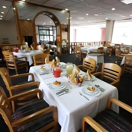 Hotel Mirabel