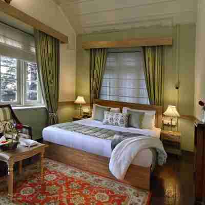 Brij Villa, Dalhousie - A Colonial Luxury Retreat Rooms