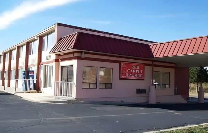 Red Carpet Inn  & Suites  Lima