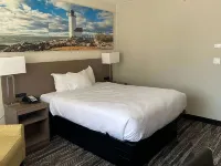 Days Inn by Wyndham Manitowoc Hotels in Manitowoc