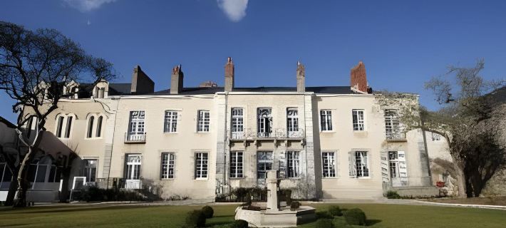 Hôtel Restaurants & Spa Perier du Bignon Hotels in Mayenne
