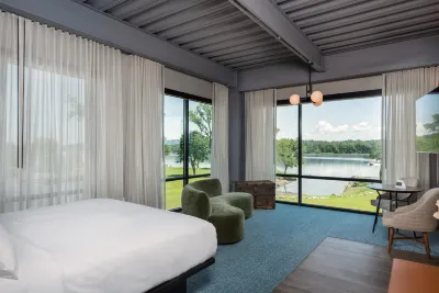 voco James Newbury Hudson Valley Hotels in New Baltimore