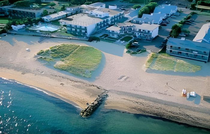 Blue Water Resort