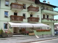 Locanda Alla Stella Hôtels à : Gallio