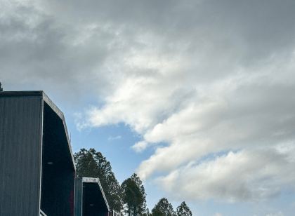 Ekaiva Resort, New Tehri : A Boutique Lake View Hotel