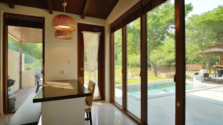 Ulju Noah Pool Villa