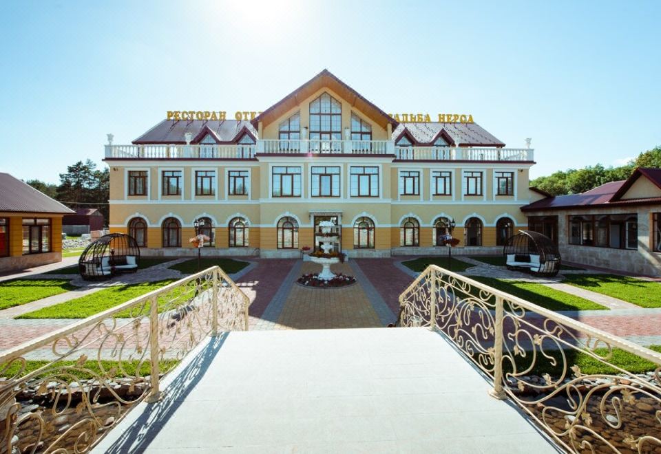 hotel overview picture