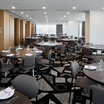 Courtyard  Montreal Laval