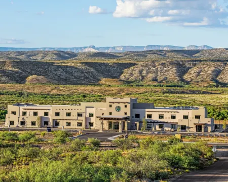Taawaki Inn Hotels in Yavapai County
