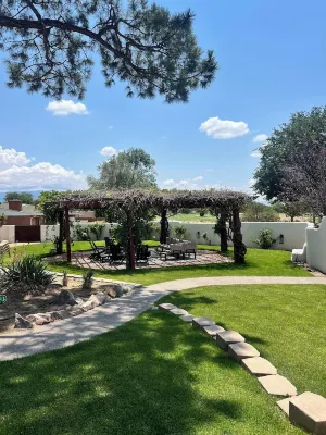 El Verde Inn