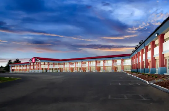Red Roof Inn Berea Отели в г. 