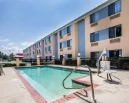 Sleep Inn Bessemer Helena - Pools