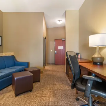 Comfort Suites Gallup East Route 66 and I-40