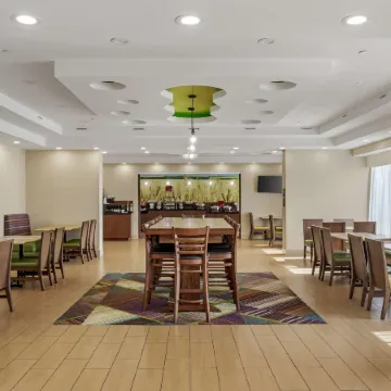 BestWestern Plus North Shore Hotel