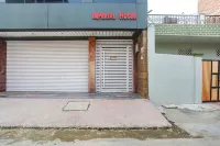 FabHotel Imperail House Các khách sạn gần Allahabad Fort