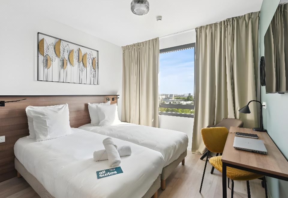 2. 올 스위트 아파..