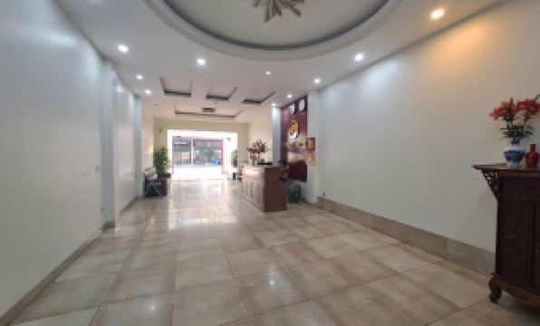 7. 바오 롱 호텔 ..