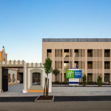 Holiday Inn Express EVORA by IHG
