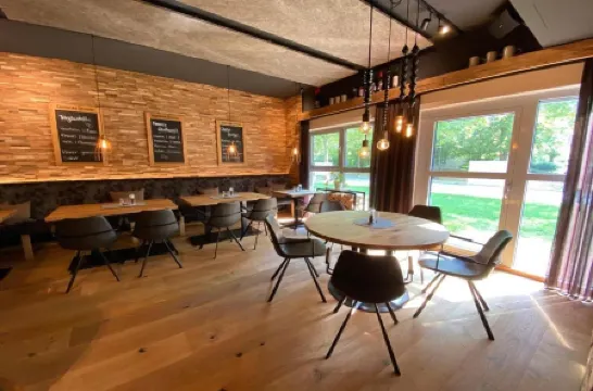 狄恩弗朗茲酒店