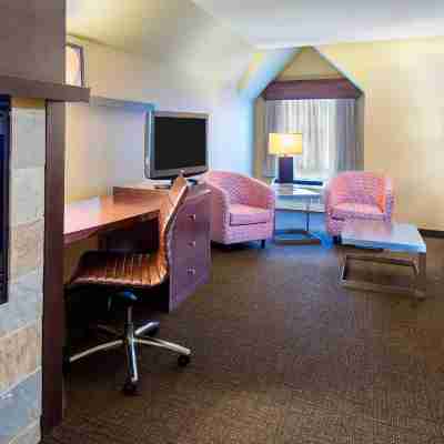 Courtyard Lake Placid Rooms