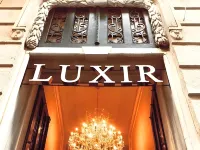 Luxir Hotel فنادق في إسطنبول