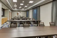 Fairfield Inn & Suites Asheville Weaverville Hotels in Marshall