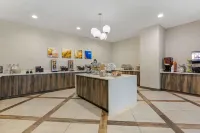 Comfort Inn & Suites Miami International Airport - breakfast