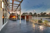 SpringHill Suites Gulfport I-10 - parking