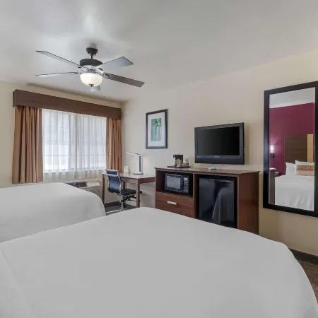 Best Western Pineywoods Inn Hotels in Cass County