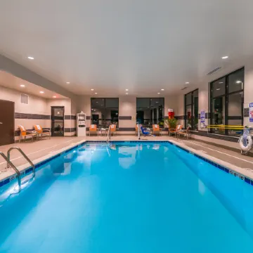 Hampton Inn & Suites Detroit/Wixom
