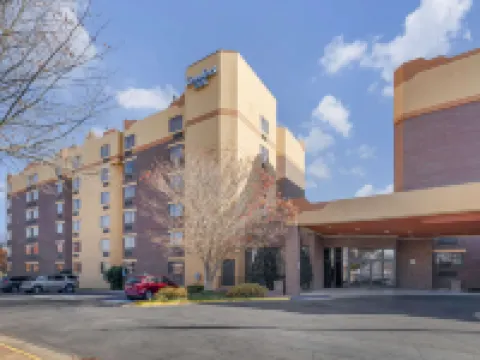 Comfort Inn University Center Hotels in Fairfax