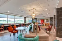 Home2 Suites by Hilton la Porte Hotels in La Porte
