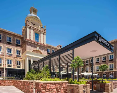 แฮมป์ตันบายฮิลตันแซนด์ตันเกรย์สตัน โรงแรมในแซนด์ตัน