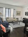 Spacious 3BD 2BA Jacuzzi near Convention Center
