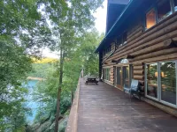 The Cabin on Fontana LakeLake Front Paradise in the Smokies