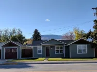 Mama Bear Cottage (Downtown Cody) - Bungalow