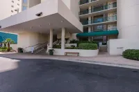 3-Bedroom 3-Bath Condo Just Steps to a Private Destin Beach and Big Kahuna's