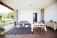 Self catering Residence Masnaiot for 2 people