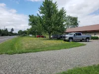 Recently renovated end-unit apartment in the heart of the Finger Lakes Hoteles en Hector