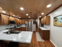 JC's Place #4 Hotels in Hebron