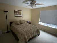 Luxury 4BR Chalet-5 Mins. to Pool/Lake/Ski-Game Room in Basement