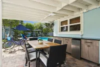 Have fun with the whole family at this beautiful Florida home.