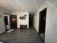 Cozy Apartment with onsite restaurant in Logan WV Close to Hatfield McCoy Trail Hotels in Logan County