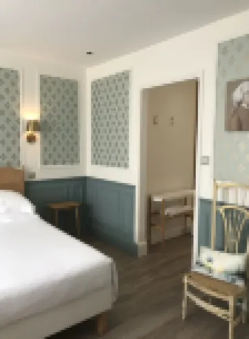 La Closerie, adorable house, park of the Ormeaux castle, 6 km from Amboise.