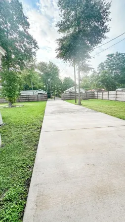 Newly remodeled 1930's cottage! Close to everything in the heart of Natchitoches Отели рядом с достопримечательностью «Парк Хайленд Парк»
