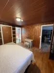 Cabin 1 - 1 Bedroom Cozy Cabin with Mountain View in Pioneer Village