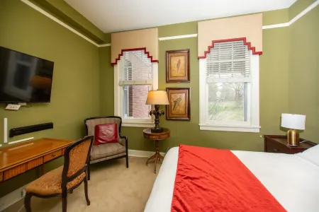 Cute Studio in Durham, 5 min to Downtown Отели рядом с достопримечательностью «Университет Дьюк»