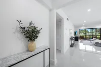 Brand New 2024 Home on PGA National Golf Course by Guaranteed Rental®