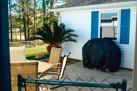 Spacious and stylish 3bd home minutes from beach Отели в г. Пасс Крисчен