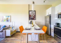 Downtown Raleigh Luxury Apartment
